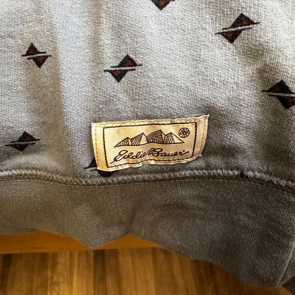 Eddie Bauer Men’s T-Shirt Medium – Gray Patterned Tee - Picture 3 of 4